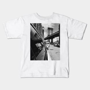 Manhattan Bridge Reflection Kids T-Shirt